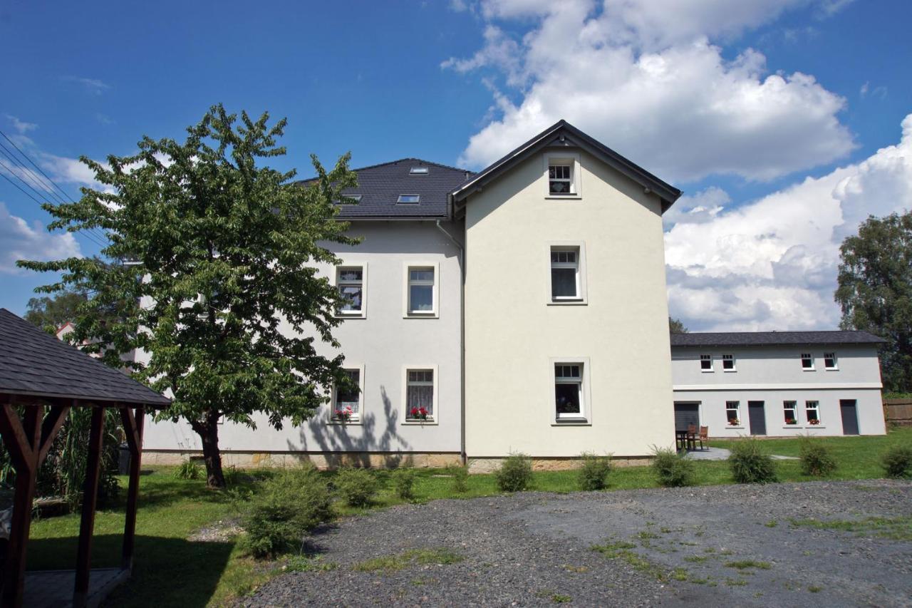 Apartmany Krasna Lipa Exterior photo