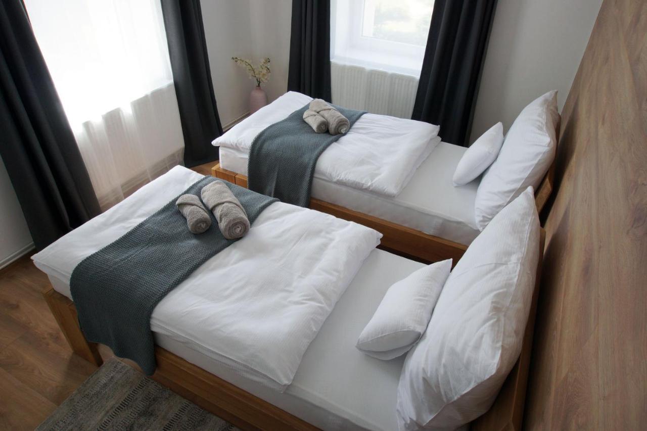 Apartmany Krasna Lipa Exterior photo