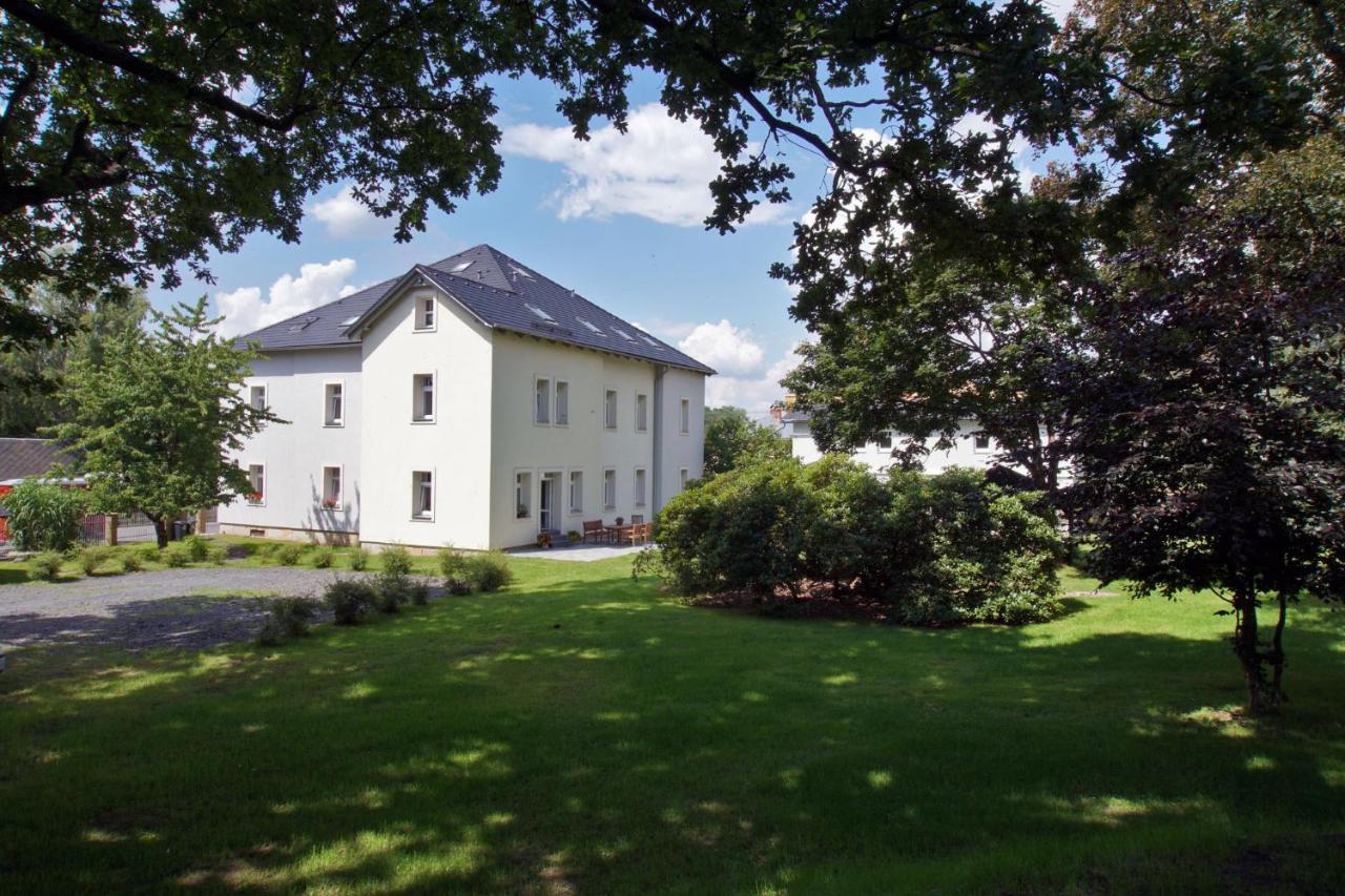 Apartmany Krasna Lipa Exterior photo